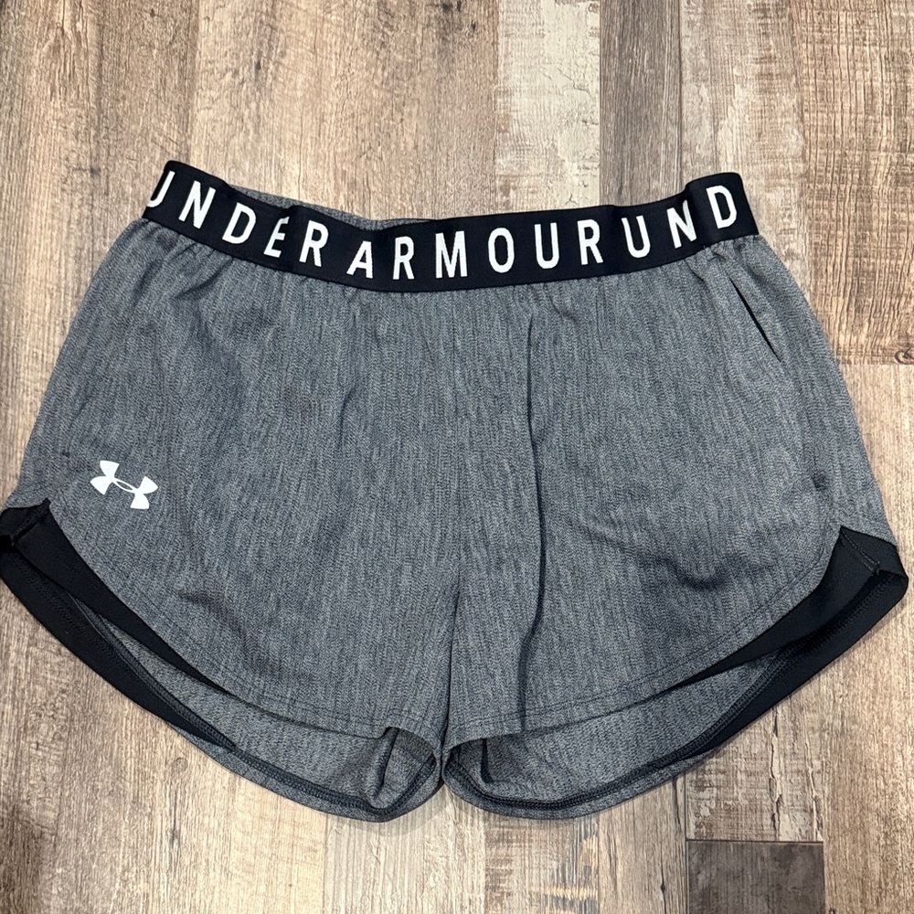 Under Armour Women's Athletic Gray Shorts size M